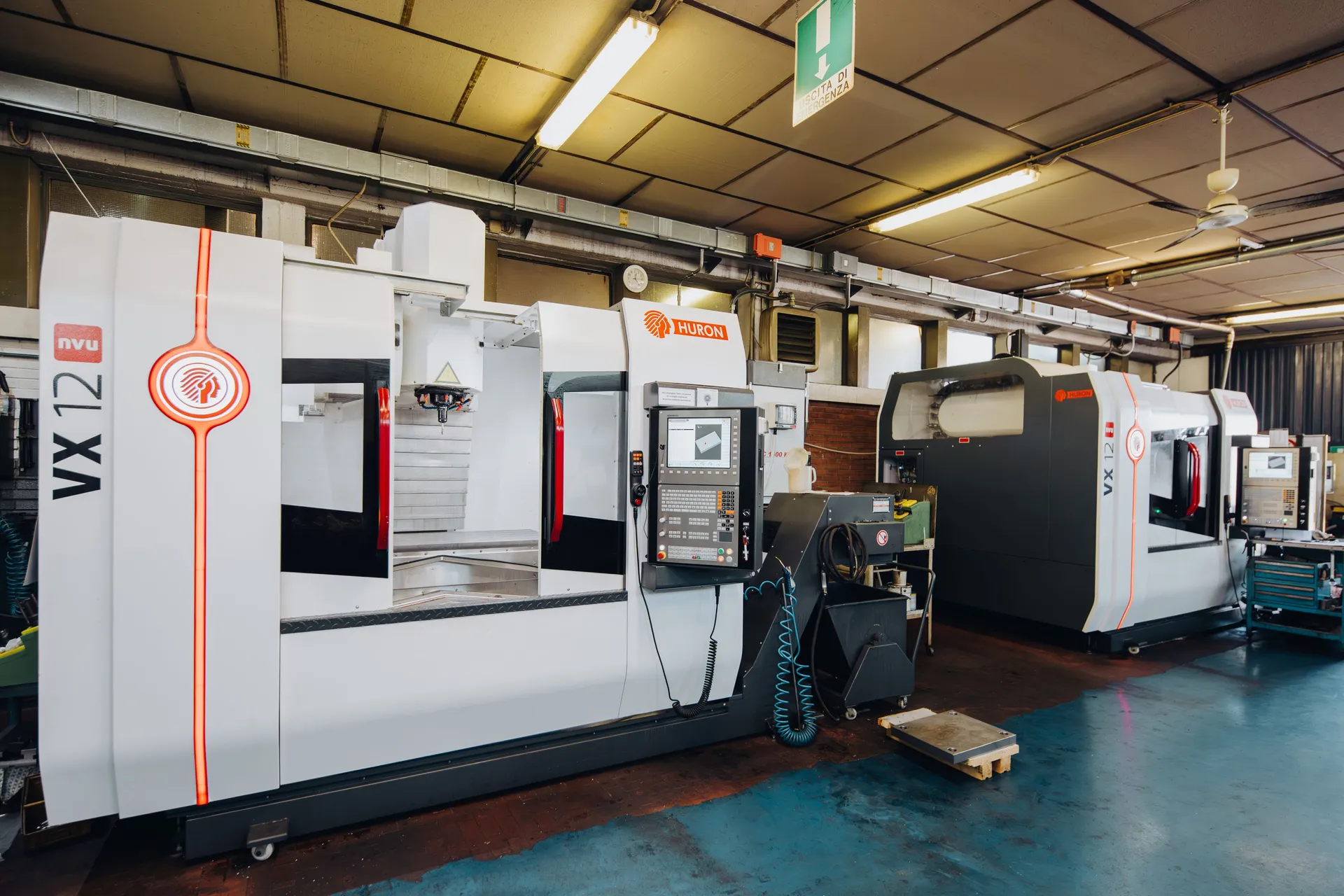 n. 2 Macchine fresatrici Huron interconnesse 4.0